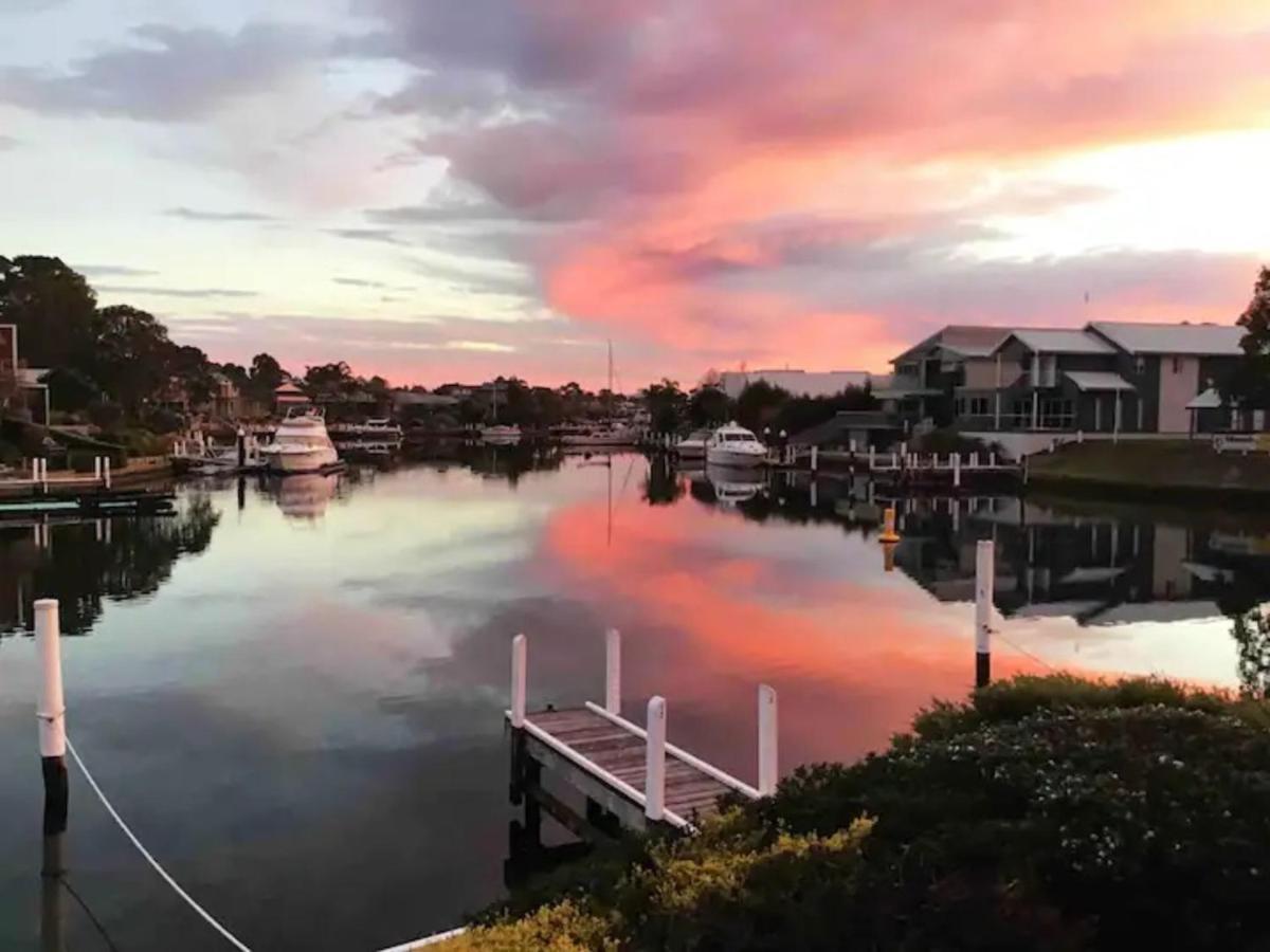 The View - Captains Cove Waterfront Resort باينسفيل المظهر الخارجي الصورة