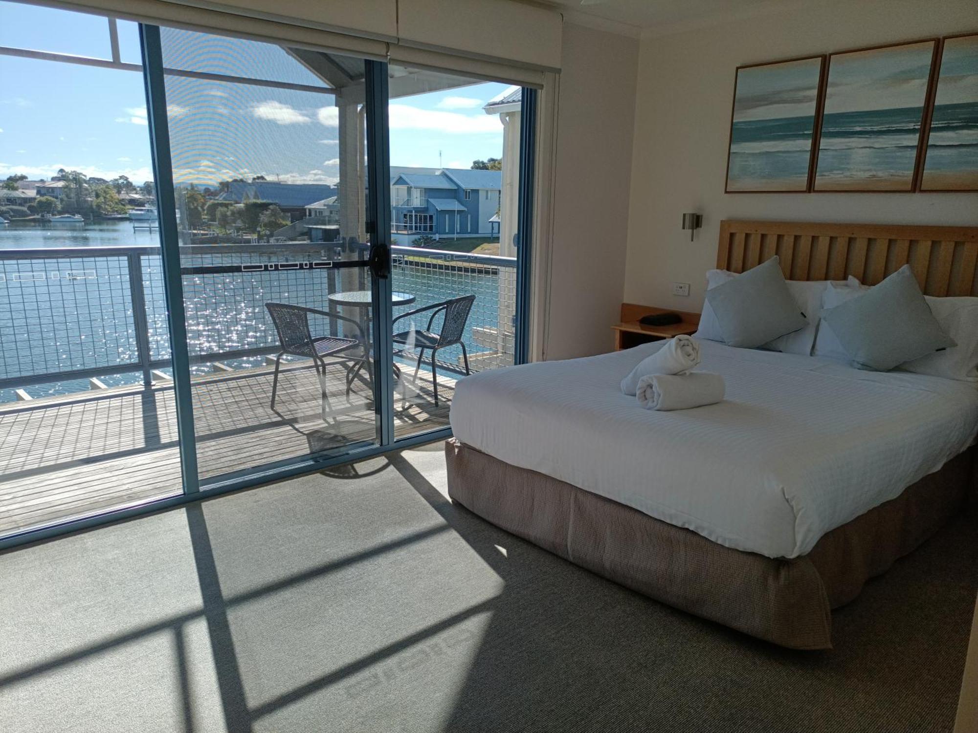 The View - Captains Cove Waterfront Resort باينسفيل المظهر الخارجي الصورة